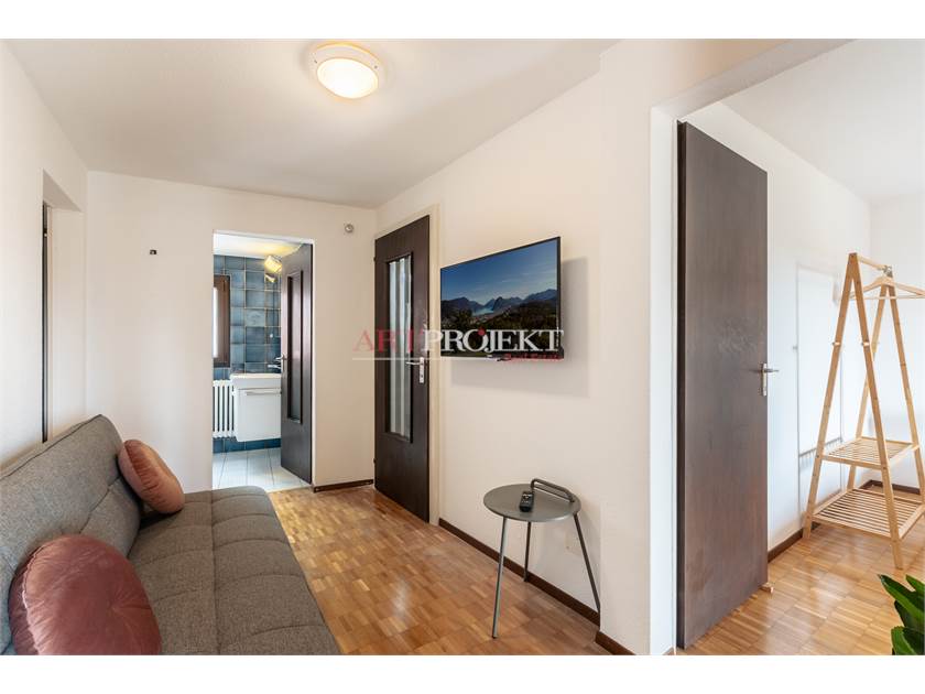 TRANQUILLITÀ E COMFORT A COMANO / ArtProjekt SA