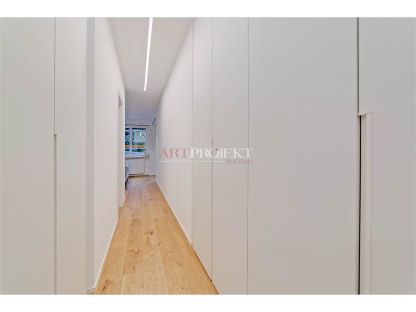 SPLENDIDO APPARTAMENTO DI 3.5 LOCALI A LORETO / ArtProjekt SA