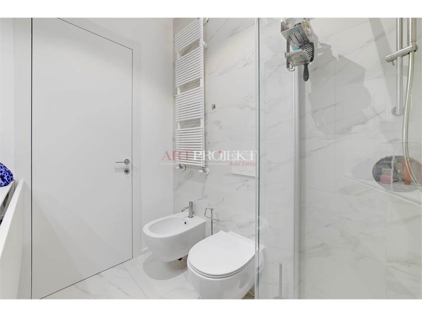 SPLENDIDO APPARTAMENTO DI 3.5 LOCALI A LORETO / ArtProjekt SA