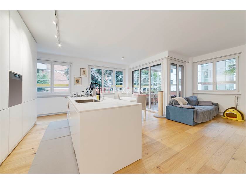 SPLENDIDO APPARTAMENTO DI 3.5 LOCALI A LORETO / ArtProjekt SA