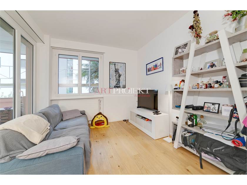 SPLENDIDO APPARTAMENTO DI 3.5 LOCALI A LORETO / ArtProjekt SA