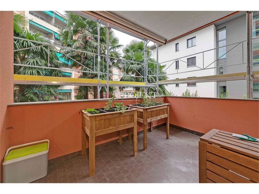 SPLENDIDO APPARTAMENTO DI 3.5 LOCALI A LORETO / ArtProjekt SA