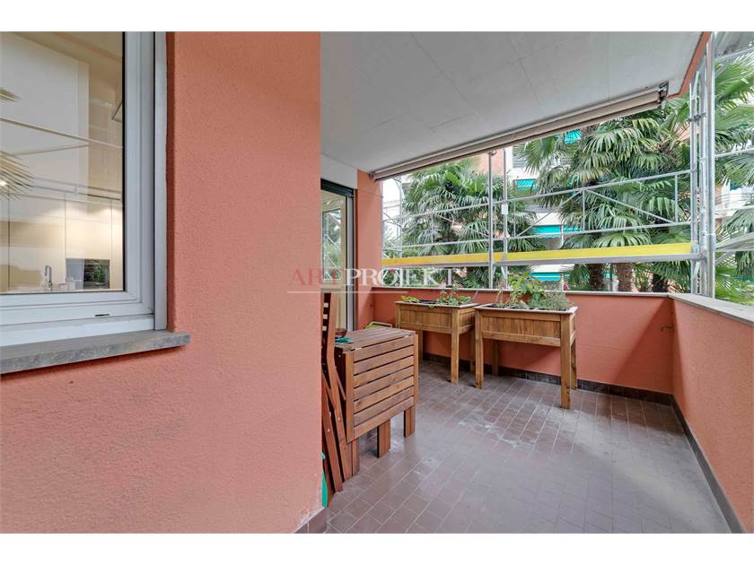 SPLENDIDO APPARTAMENTO DI 3.5 LOCALI A LORETO / ArtProjekt SA