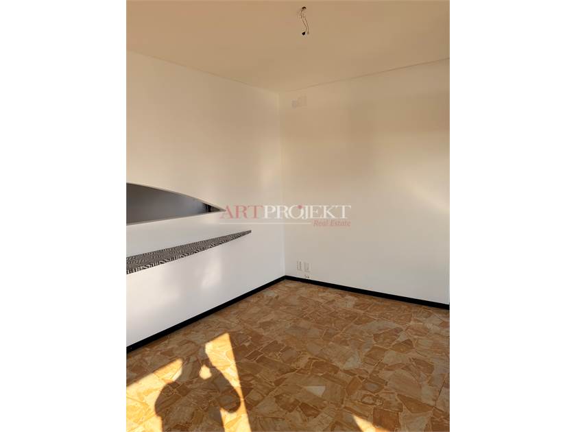 3.5 -room apartment with panoramic lake view / ArtProjekt SA