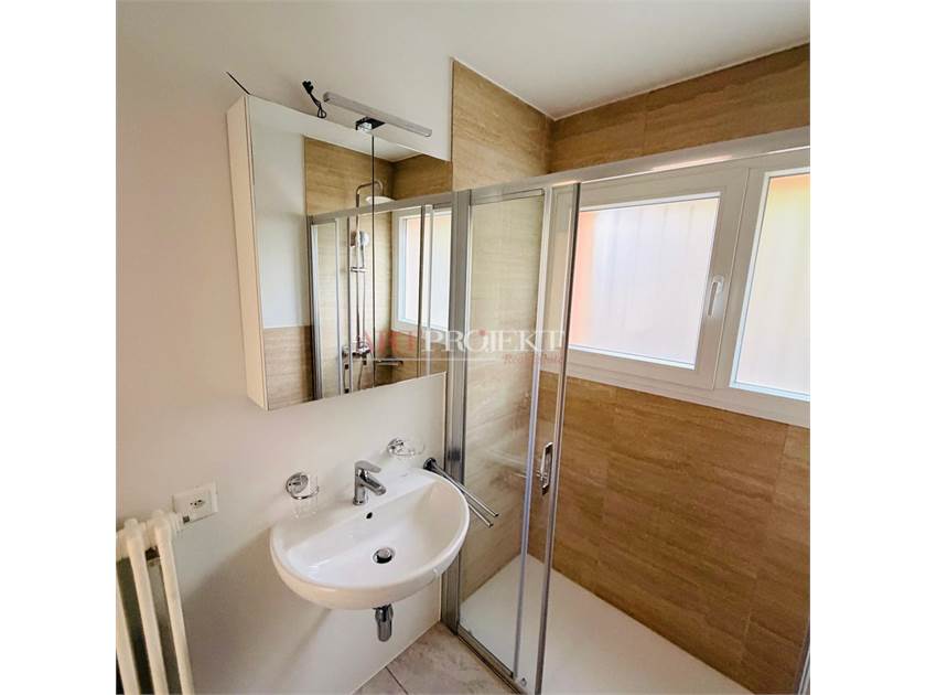 YOUR PARADISE IS HERE – JUST STEPS FROM THE LAKE! / ArtProjekt SA