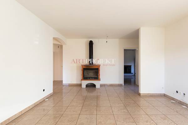 INTERA CASA BIFAMILIARE A SIGIRINO / ArtProjekt SA