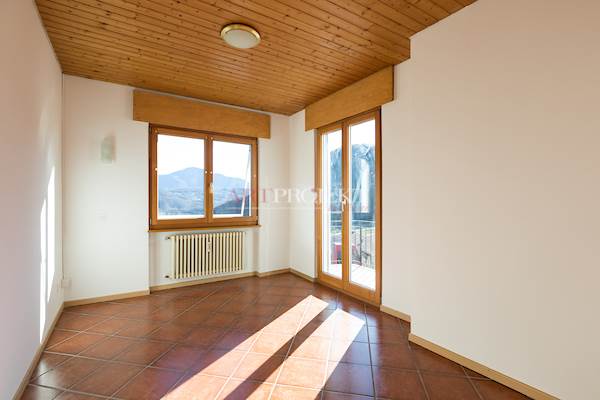 INTERA CASA BIFAMILIARE A SIGIRINO / ArtProjekt SA