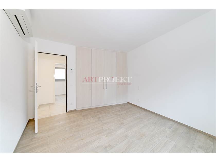 SPLENDIDO 4.5 LOCALI A PIANEZZO / ArtProjekt SA