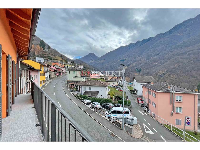 SPLENDIDO 4.5 LOCALI A PIANEZZO / ArtProjekt SA