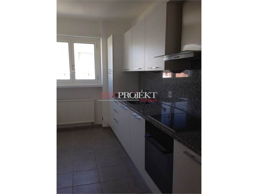 AMPIO 4.5 LOCALI A LUGANO - PREGASSONA / ArtProjekt SA