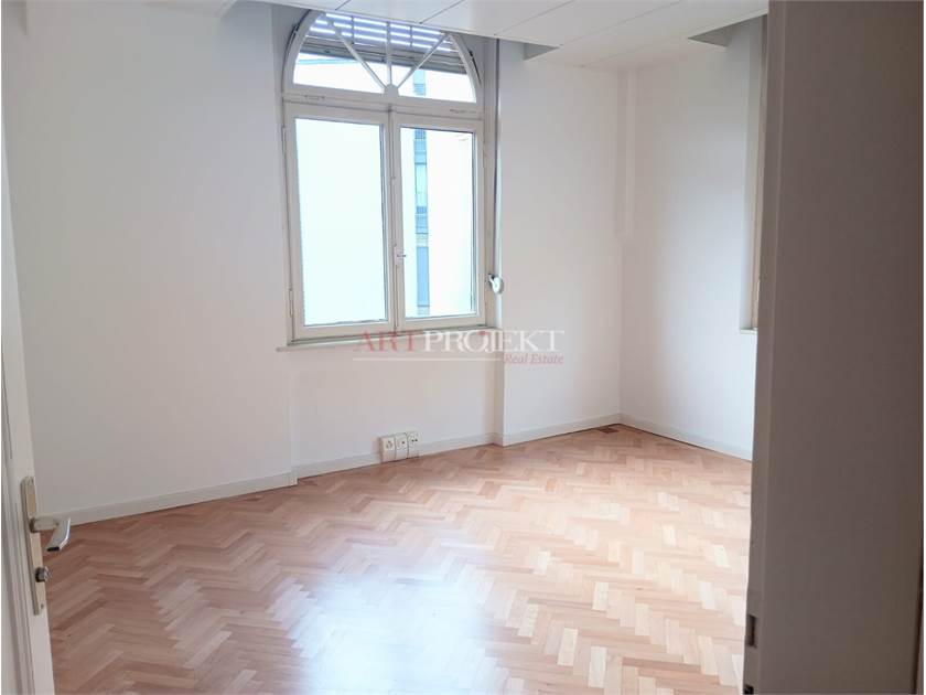 4-Zimmer-Wohnung oder mehr in Mieten zu LUGANO (Loreto) - Preis: 2.150 CHF / monat / ArtProjekt SA