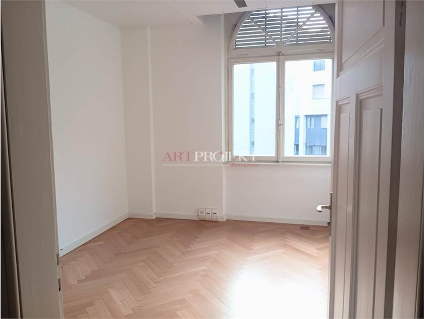 4-Zimmer-Wohnung oder mehr in Mieten zu LUGANO (Loreto) - Preis: 2.150 CHF / monat / ArtProjekt SA