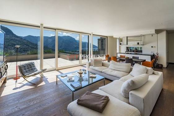 Modernes Penthouse mit großer Panoramaterrasse und Seeblick – Lugano / ArtProjekt SA