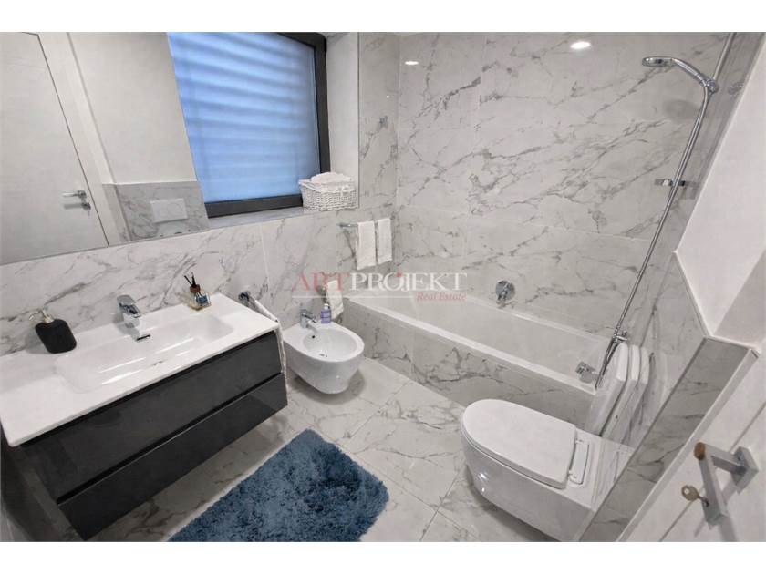 Massagno (TI) – Bright 4.5-room apartment with 2 indoor garage parking spaces / ArtProjekt SA