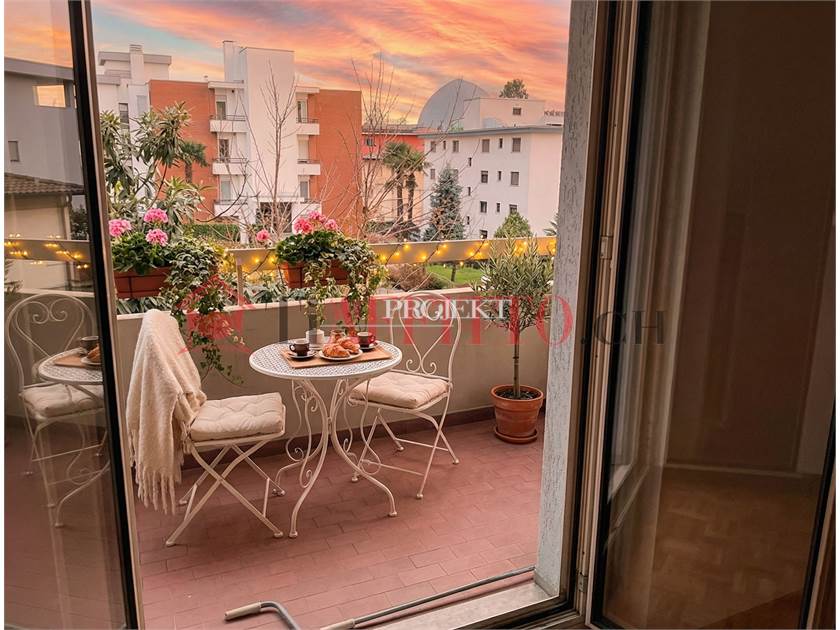 AMPIO 4.5 LOCALI A LUGANO - PREGASSONA / ArtProjekt SA