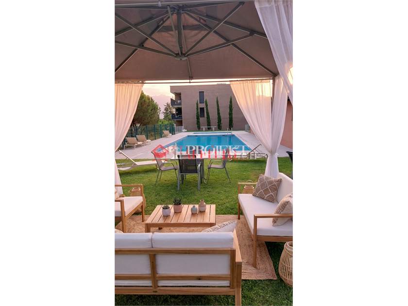 BELLISSIMO APPARTAMENTO CON VISTA PANORAMICA A SAVOSA / ArtProjekt SA