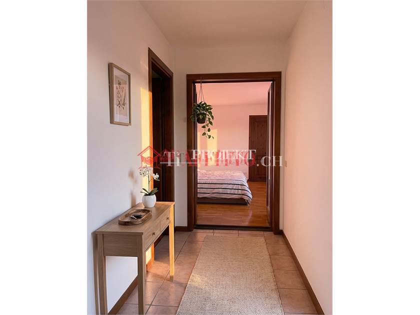 BELLISSIMO APPARTAMENTO CON VISTA PANORAMICA A SAVOSA / ArtProjekt SA