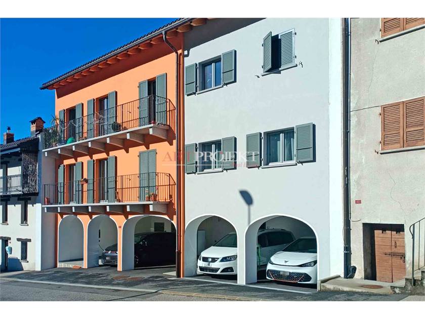 SPLENDIDO 4.5 LOCALI A PIANEZZO / ArtProjekt SA