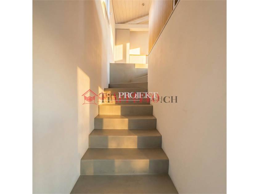 3.5 LOCALI A MAGLIASO A DUE PASSI DAL LAGO / ArtProjekt SA