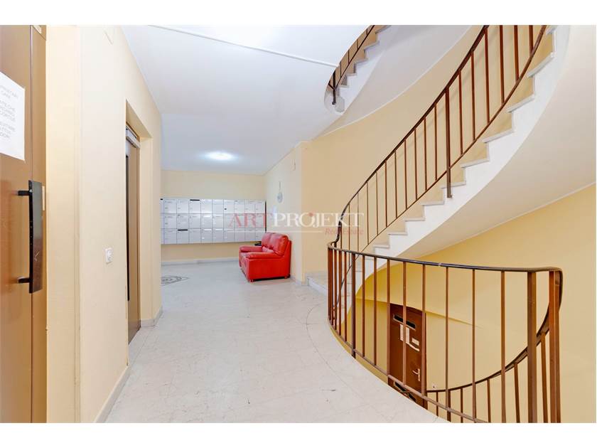 Chiasso – Palazzina residenziale a reddito con elevato potenziale d’investimento / ArtProjekt SA