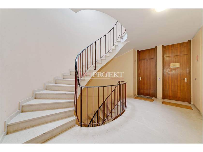 Chiasso – Palazzina residenziale a reddito con elevato potenziale d’investimento / ArtProjekt SA