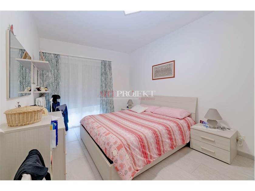 Chiasso – Palazzina residenziale a reddito con elevato potenziale d’investimento / ArtProjekt SA