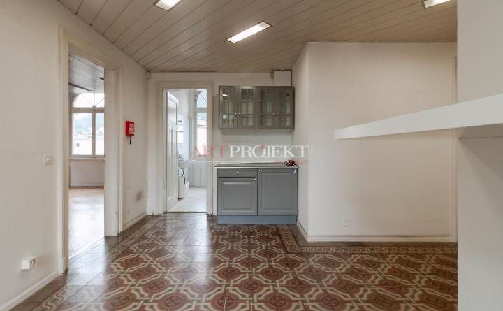 4-Zimmer-Wohnung oder mehr in Mieten zu LUGANO (Loreto) - Preis: 2.150 CHF / monat / ArtProjekt SA