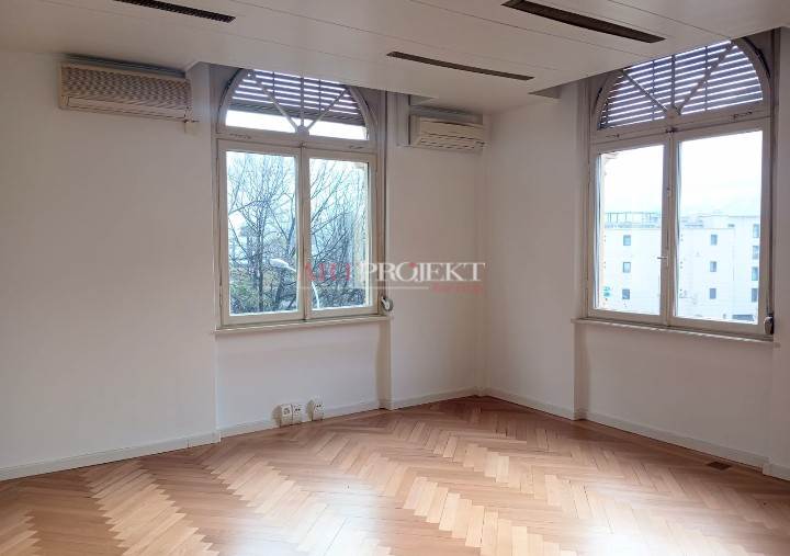 4-Zimmer-Wohnung oder mehr in Mieten zu LUGANO (Loreto) - Preis: 2.150 CHF / monat / ArtProjekt SA