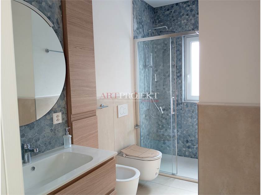 Figino – Elegant 3.5-room apartment with private garden and open view of greenery / ArtProjekt SA