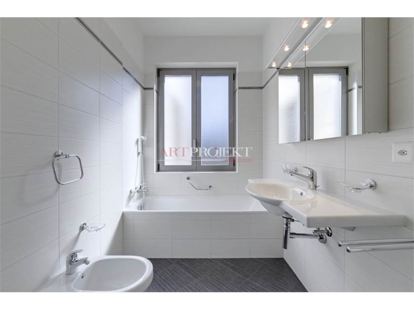 4.5 LOCALI DI PRESTIGIO A LUGANO / ArtProjekt SA