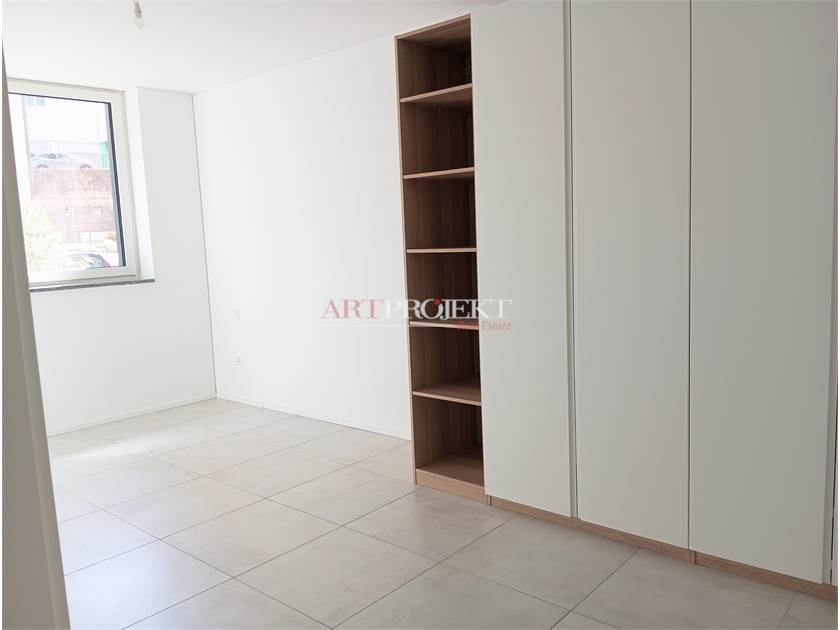 Splendido 4,5 locali nel cuore di Paradiso / ArtProjekt SA