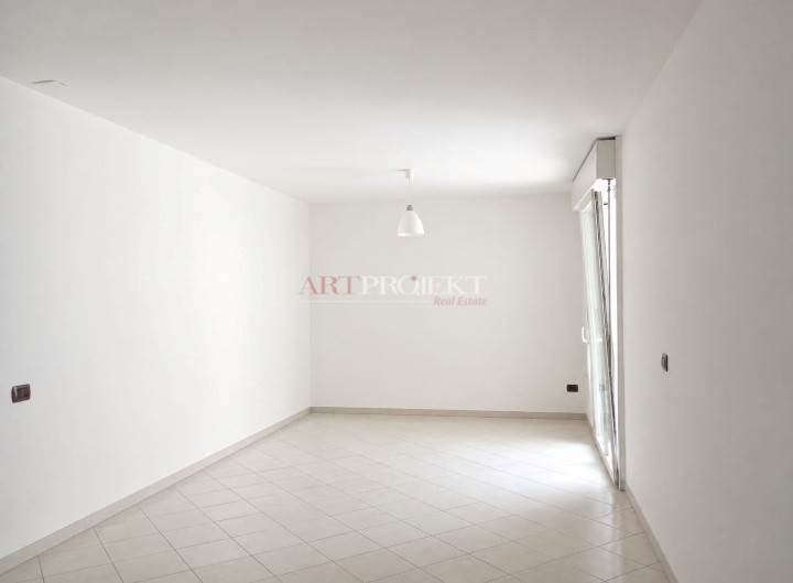 Bright 2.5-room apartment with terrace – strategic location in Pregassona / ArtProjekt SA