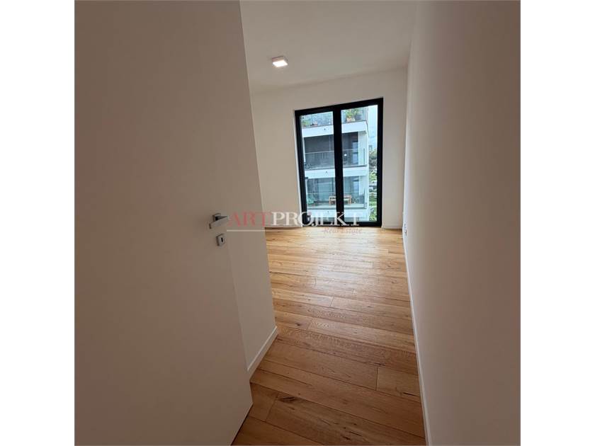 Massagno (TI) – Bright 4.5-room apartment with 2 indoor garage parking spaces / ArtProjekt SA