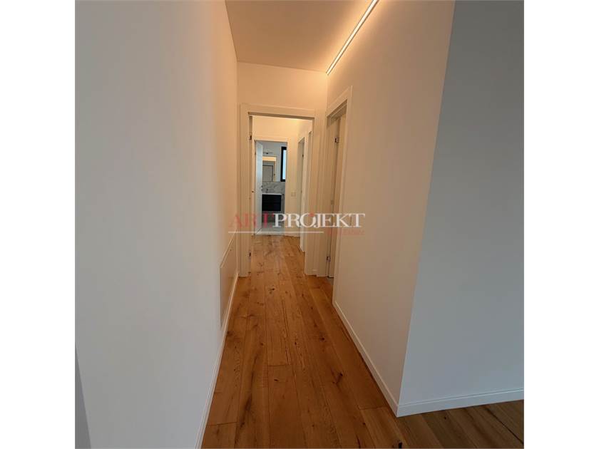 Massagno (TI) – Bright 4.5-room apartment with 2 indoor garage parking spaces / ArtProjekt SA