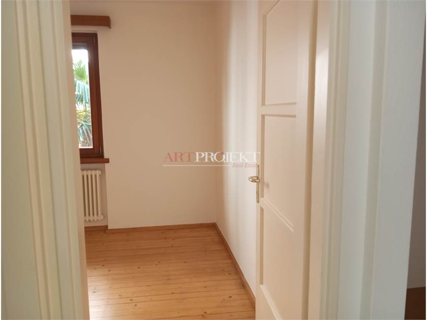 3.5-Room Renovated Apartment in Dino – Strategic Location, Available Immediately / ArtProjekt SA