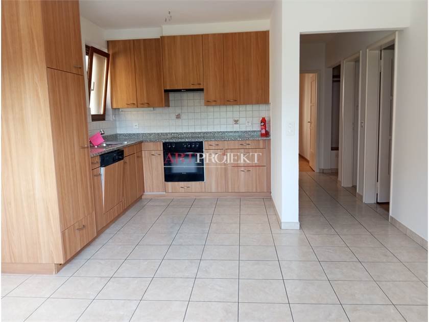 3.5-Room Renovated Apartment in Dino – Strategic Location, Available Immediately / ArtProjekt SA
