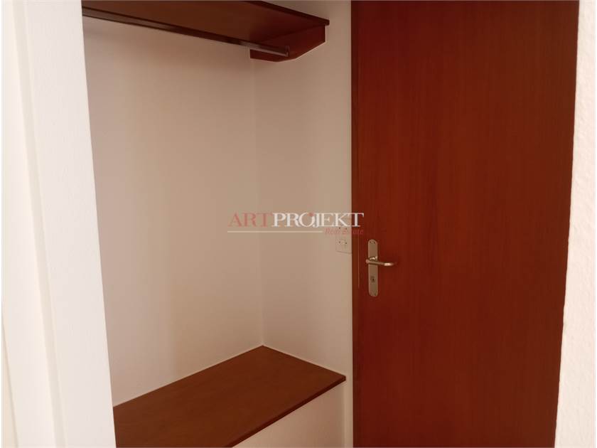 3.5-Room Renovated Apartment in Dino – Strategic Location, Available Immediately / ArtProjekt SA