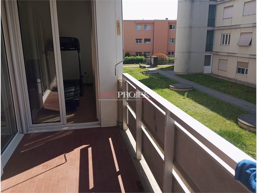 LAMONE – 3.5 LOCALI RISTRUTTURATO CON BALCONE E AUTORIMESSA / ArtProjekt SA