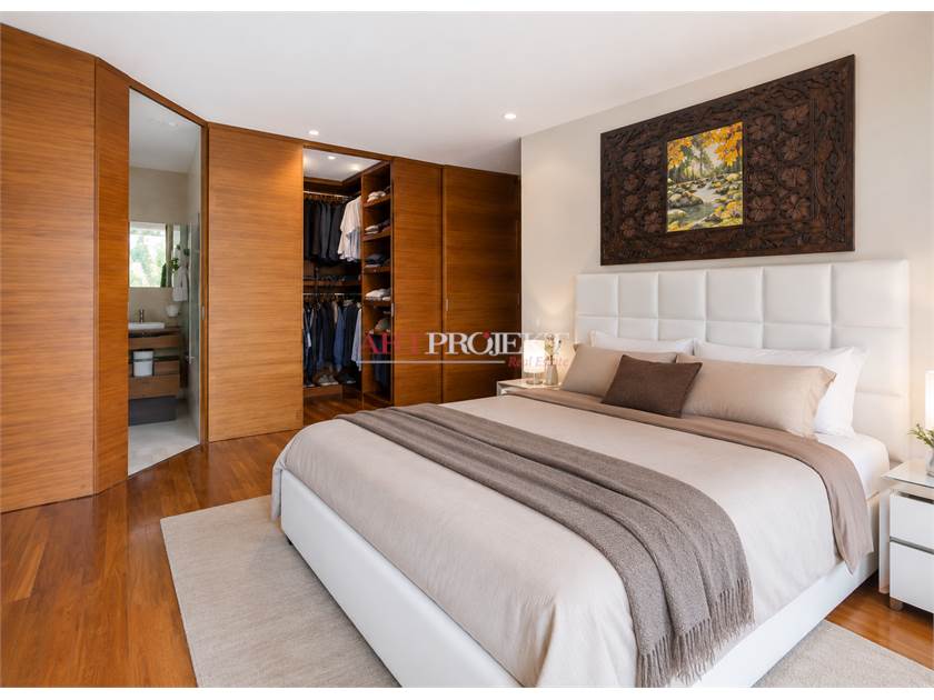 Lugano – Prestigiosa villa con vista lago e raffinati spazi esterni / ArtProjekt SA