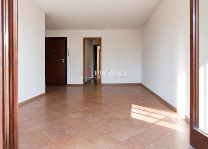 Comano – Elegante appartamento 2.5 locali con piscina e vista panoramica / ArtProjekt SA
